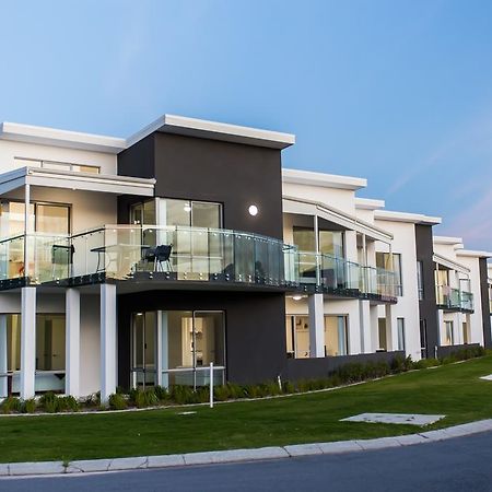 Reflections By Rockingham Apartments Oda fotoğraf